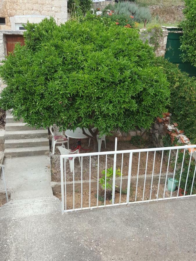 Apartmani Sole Vis Dış mekan fotoğraf